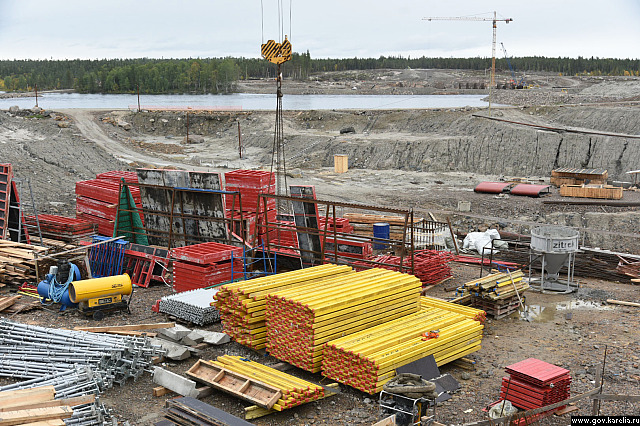 На строящихся Белопорожских ГЭС установлено первое оборудование